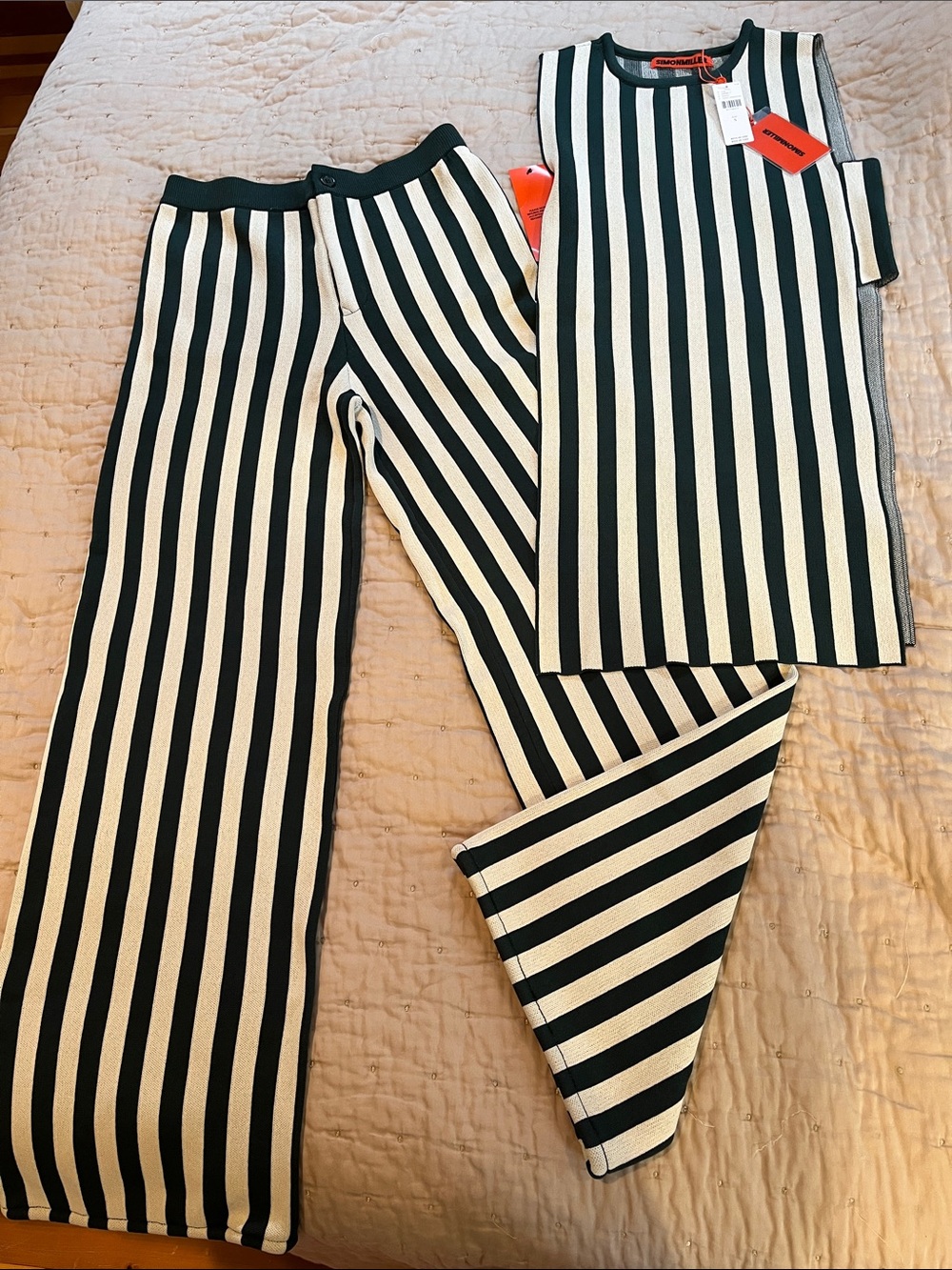 Simon Miller Green & Ivory Vertical Stripe Wide-Leg Jabber Pants - Picture 10 of 10